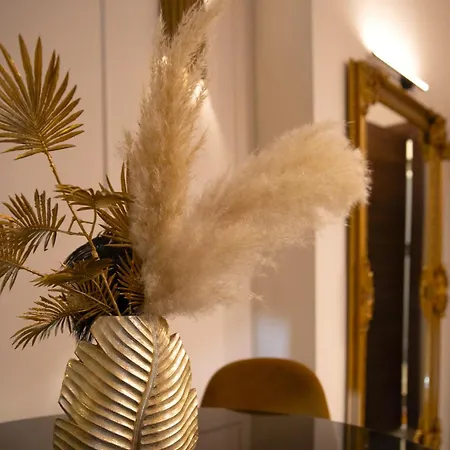 Apartment Intomilan I Design In The Heart Of