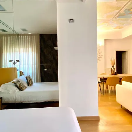 Intomilan I Design In The Heart Of * Milano